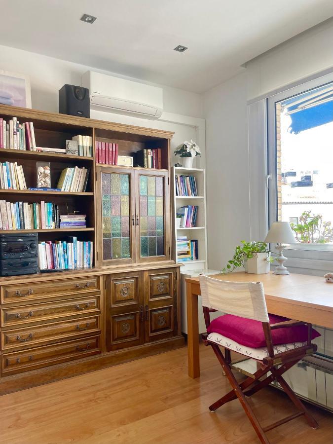 Moderno Y Amplio Apartamento En El Centro De *